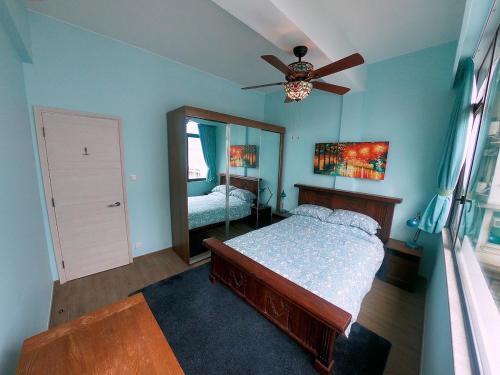 The Red House in Sai Kung The Red House in Sai Kung