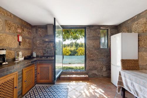 Exterior view, Casa de Andraes Pomar in Marco De Canavezes Exterior view, Casa de Andraes Pomar in Marco De Canavezes