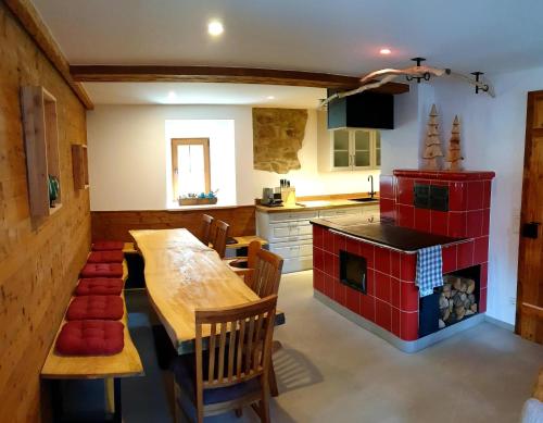 Konyha, hutzenAlm in Frauenstein Konyha, hutzenAlm in Frauenstein