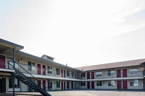 外部景觀, King City Motel by OYO Pasco in 帕斯科 外部景觀, King City Motel by OYO Pasco in 帕斯科