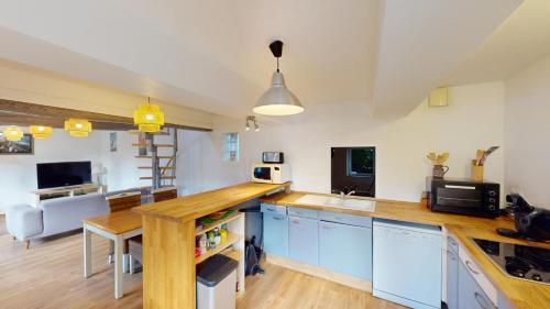 La Glycine Maison 1.5 km Veulettes sur mer in Paluel La Glycine Maison 1.5 km Veulettes sur mer in Paluel