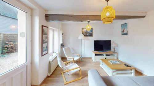 La Glycine Maison 1.5 km Veulettes sur mer in Paluel La Glycine Maison 1.5 km Veulettes sur mer in Paluel