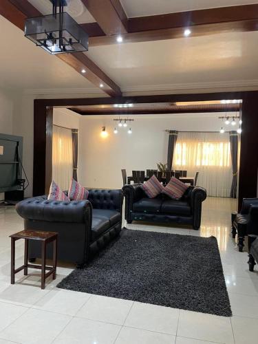 Villa des princes - Bana centre ville - Sécurisé (Villa des princes - Bana centre ville - Securise) in Бана Villa des princes - Bana centre ville - Sécurisé (Villa des princes - Bana centre ville - Securise) in Бана