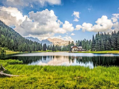 Holiday Home La casa dei Noci by Interhome in Ponte Arche Holiday Home La casa dei Noci by Interhome in Ponte Arche