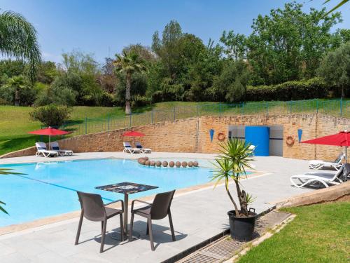 Exterior view, Ibis Meknes Hotel in Meknes Exterior view, Ibis Meknes Hotel in Meknes