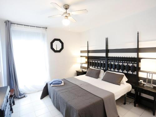 This photo about Apartment Edifico Formentor.1 shared on HyHotel.com
