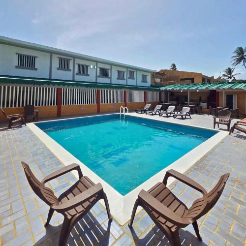 Exterior view, Tucacas, Frente al Mar, Vista a la Piscina y Playa Privada in Boca de Aroa Exterior view, Tucacas, Frente al Mar, Vista a la Piscina y Playa Privada in Boca de Aroa