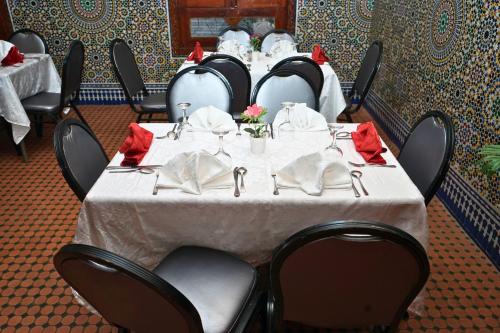 Restaurant, Hotel Nouzha in Fes Restaurant, Hotel Nouzha in Fes