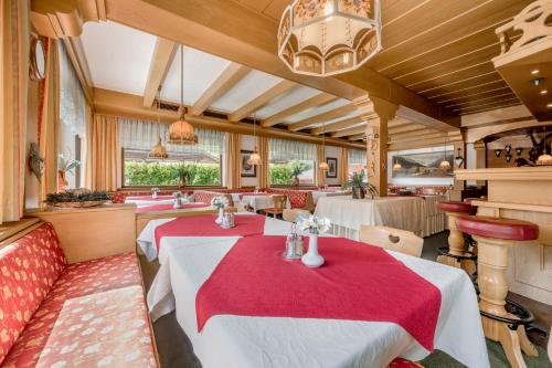 Ресторан, Pension Almrausch in Нойштіфт-ім-Штубайталь Ресторан, Pension Almrausch in Нойштіфт-ім-Штубайталь