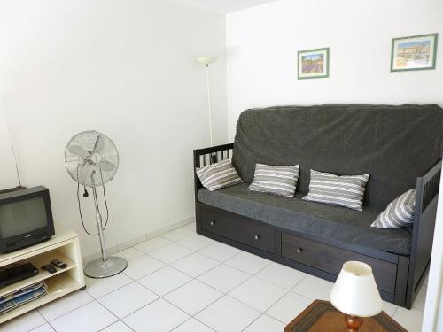 This photo about Apartment Les Pins Maritimes shared on HyHotel.com