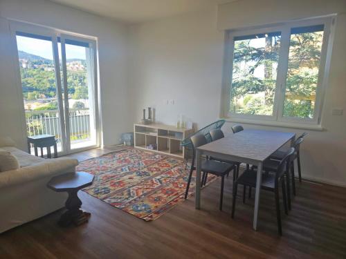 Зовнішній вигляд готелю, Cà Nulcin (Ca Nulcin) in Черноббіо Зовнішній вигляд готелю, Cà Nulcin (Ca Nulcin) in Черноббіо