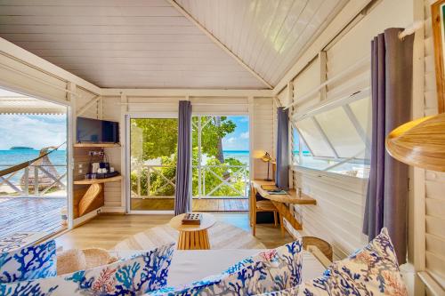 Pemandangan, Opoa Beach Hotel in Opoa Pemandangan, Opoa Beach Hotel in Opoa