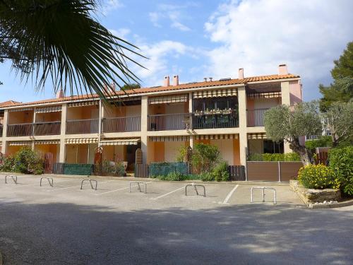 Apartment Residence Rene Cros I in Bandol Apartment Residence Rene Cros I in Bandol