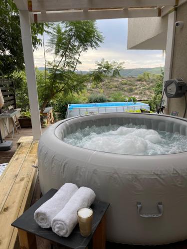 Amazing Private Suite with Garden, Pool, Hottub & Mountains View in Mount Carmel Amazing Private Suite with Garden, Pool, Hottub & Mountains View in Mount Carmel