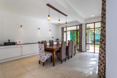 4 Bed Rooms with ACs House in Pannipitiya in Polgasowita 4 Bed Rooms with ACs House in Pannipitiya in Polgasowita