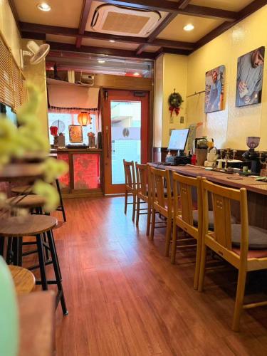 Restaurant, KOBE coffee hostel in Kobe Restaurant, KOBE coffee hostel in Kobe