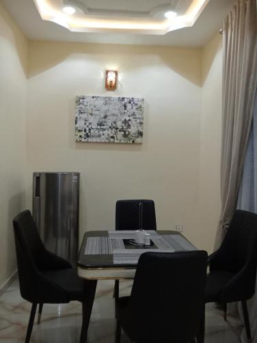 Facilities, Pinefield Courts in Akure Facilities, Pinefield Courts in Akure