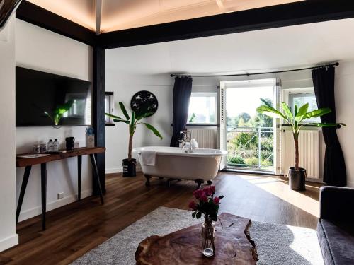 Létesítmények, Haje Hotel Restaurant de Lepelaar in Lelystad Létesítmények, Haje Hotel Restaurant de Lepelaar in Lelystad