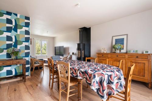 A szálláshely kívülről, Gîte De L'enclume (Gite De L'enclume) in Jugon-les-Lacs A szálláshely kívülről, Gîte De L'enclume (Gite De L'enclume) in Jugon-les-Lacs