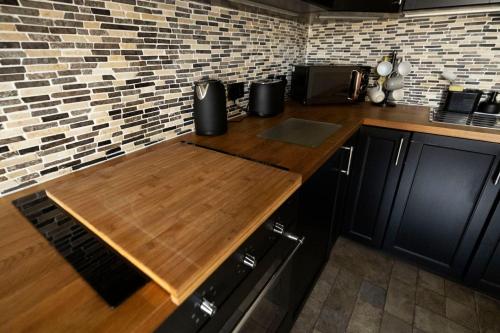 Konyha, Troon - Coastal Getaway in Troon Konyha, Troon - Coastal Getaway in Troon