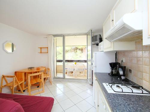 This photo about Apartment Cap les Pins I et II.4 shared on HyHotel.com