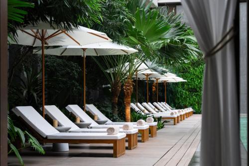 Swimming pool, Rosewood Beijing Hotel in CBD/Guomao Swimming pool, Rosewood Beijing Hotel in CBD/Guomao