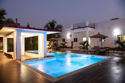 Villa Saloum decouvertes in נדנגנה Villa Saloum decouvertes in נדנגנה