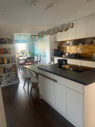 EV friendly & Stylish Dunmore East Holiday Home Sleeps 7 in Dunmore East EV friendly & Stylish Dunmore East Holiday Home Sleeps 7 in Dunmore East