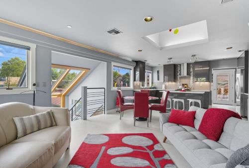 Modern Upper Level Duplex Dt Vancouver in Esther Short Modern Upper Level Duplex Dt Vancouver in Esther Short