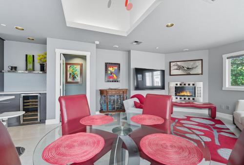 Modern Upper Level Duplex Dt Vancouver in Esther Short Modern Upper Level Duplex Dt Vancouver in Esther Short