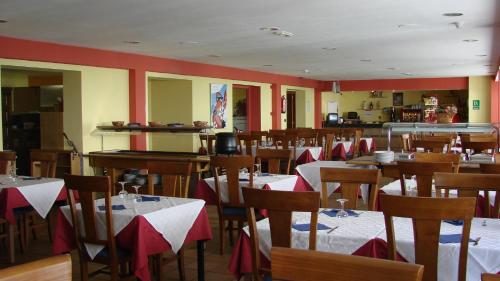 Restaurant, Hotel Refugi dels Isards in Pas de la Casa Restaurant, Hotel Refugi dels Isards in Pas de la Casa