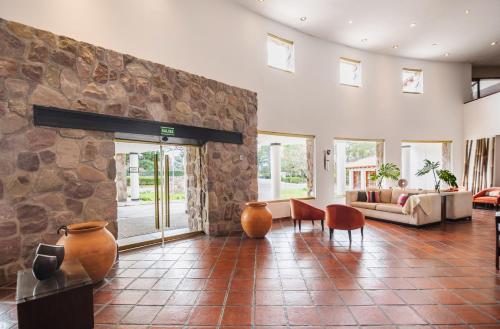 Lobi, Altos de la Vina, Wine Hotel & Spa in San Salvador De Jujuy Lobi, Altos de la Vina, Wine Hotel & Spa in San Salvador De Jujuy