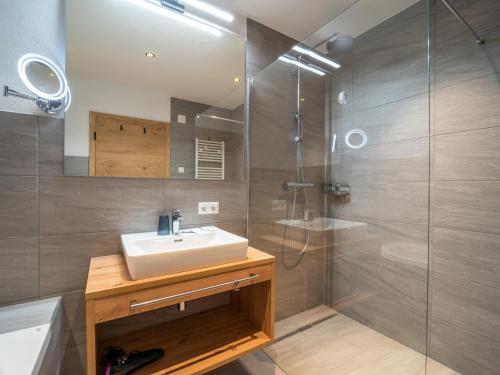 Baño, Chalet Pettneu am Arlberg - Top 1 in Pettneu Am Arlberg Baño, Chalet Pettneu am Arlberg - Top 1 in Pettneu Am Arlberg