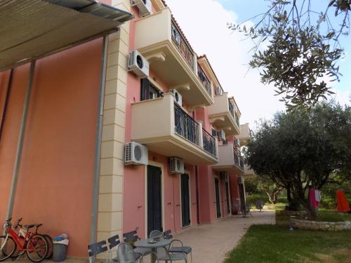 This photo about Kolona Apartments shared on HyHotel.com