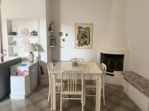 Villa Glicine a pochi passi dal mare e dal centro in San Vito Lo Capo Villa Glicine a pochi passi dal mare e dal centro in San Vito Lo Capo