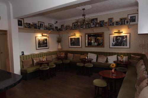 Bar/lounge, Abbey Grange Hotel in Nuneaton Bar/lounge, Abbey Grange Hotel in Nuneaton