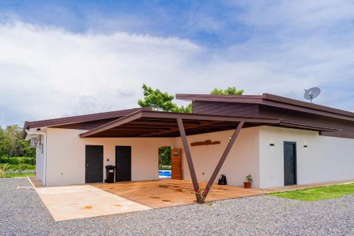 Villa Blanca in Esterillos Este Villa Blanca in Esterillos Este