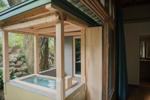 Open air bath, Ochiairo near Michi-no-Eki Amagigoe Open air bath, Ochiairo near Michi-no-Eki Amagigoe