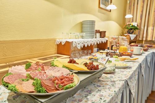 This photo about Hotel-Pension Elfi shared on HyHotel.com