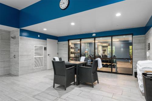 Pemandangan, Hampton Inn Front Royal in Front Royal (VA) Pemandangan, Hampton Inn Front Royal in Front Royal (VA)