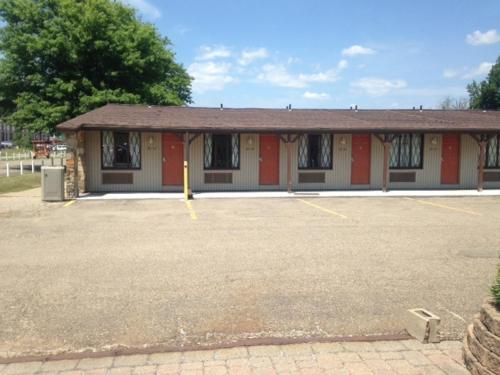 在meiguo.com看到的Deer Creek Motel的介绍图片