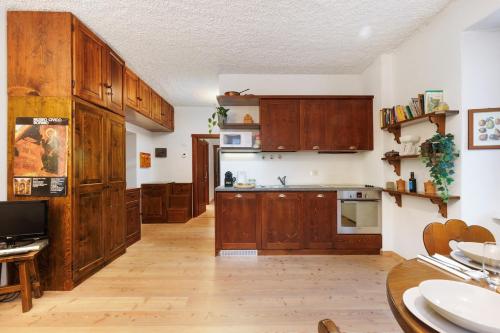 Spacious apartment near the slopes in 瓦爾福爾瓦 Spacious apartment near the slopes in 瓦爾福爾瓦