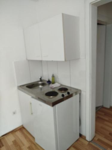 Gästehaus Kreuz (Gastehaus Kreuz) in 布勞斯泰因 Gästehaus Kreuz (Gastehaus Kreuz) in 布勞斯泰因