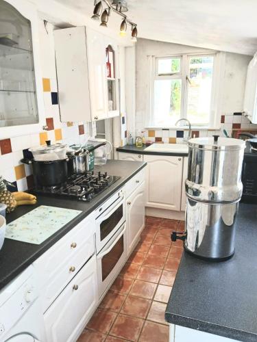 Charming three bedroom house with a walled garden in Bideford Városközpont Charming three bedroom house with a walled garden in Bideford Városközpont