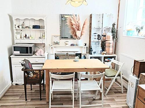 Charming three bedroom house with a walled garden in Bideford Városközpont Charming three bedroom house with a walled garden in Bideford Városközpont