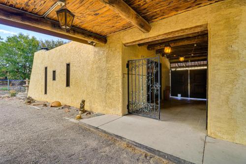 Perfect For Groups! Socorro Home Near NM Tech in Socorro Perfect For Groups! Socorro Home Near NM Tech in Socorro