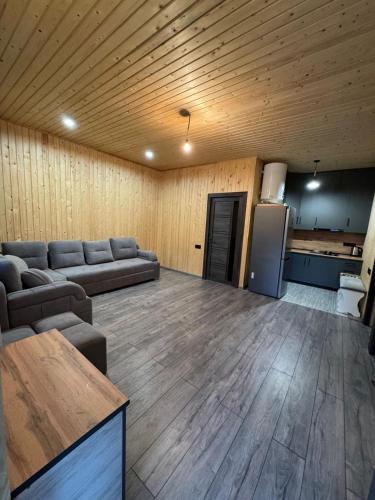 Good Home in Dendropark in Gargar Good Home in Dendropark in Gargar