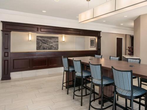 Lobby, Travelodge by Wyndham Sydney in Sydney (NS) Lobby, Travelodge by Wyndham Sydney in Sydney (NS)