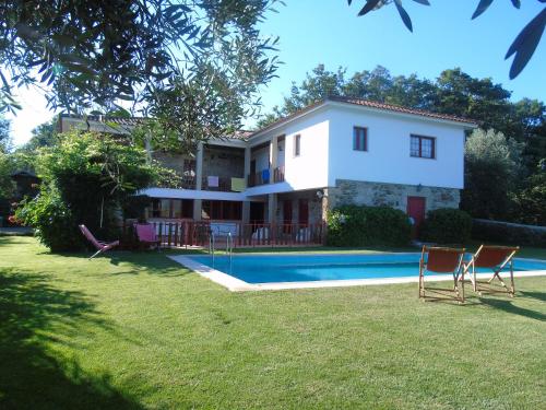 สระว่ายน้ำ, Quinta da Chouza Agroturismo e Enoturismo in โมลาเรส สระว่ายน้ำ, Quinta da Chouza Agroturismo e Enoturismo in โมลาเรส