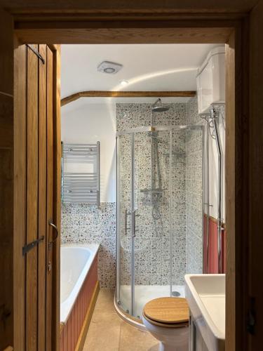 Curiosity Cottage in Wendover Curiosity Cottage in Wendover